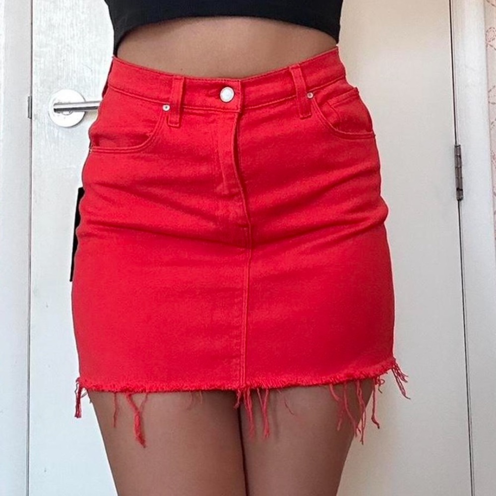 red hudson denim mini skirt. size 27.